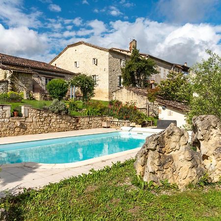 La Maison De Yuka Plieux Екстер'єр фото